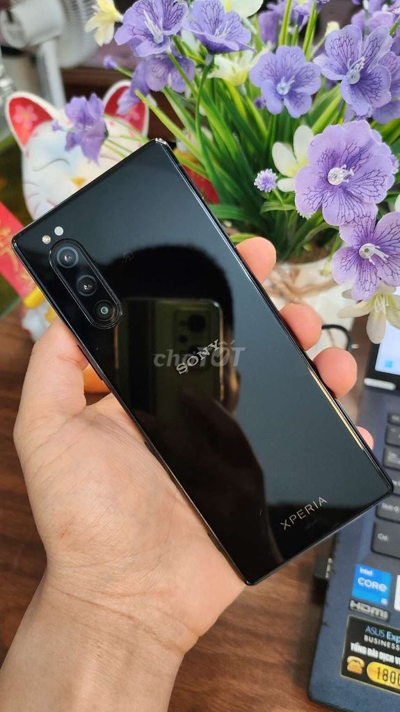 Điện thoại Sony Xperia 5 ,ram 6Gb ,Snap 855