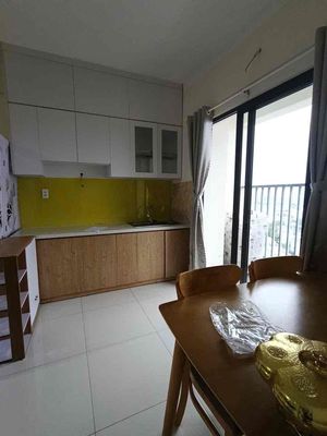 Cho thuê căn 2PN full nội thất ngay ngã tư 550