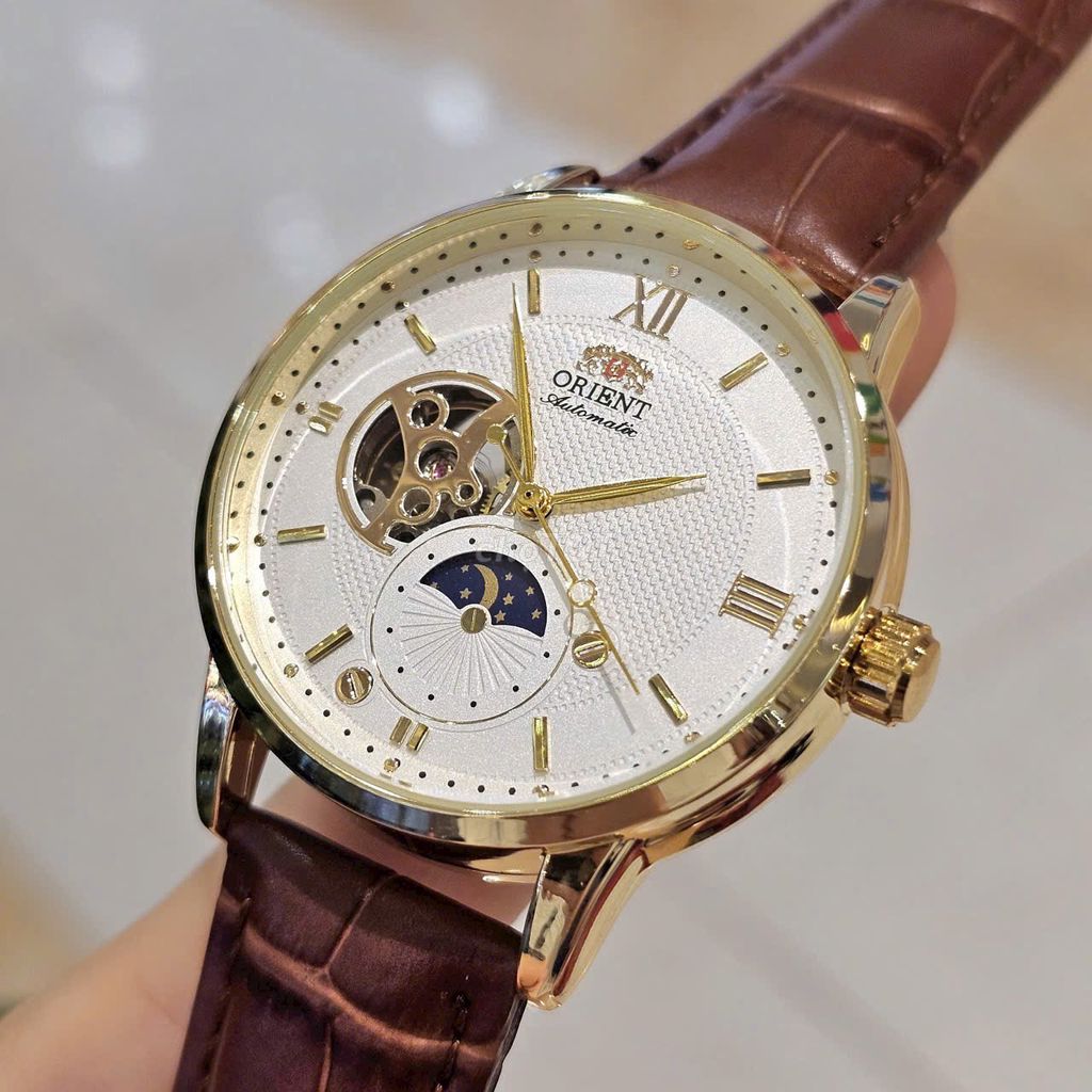 Đồng hồ cơ nam ori sun moon dây da nâu size 41mm