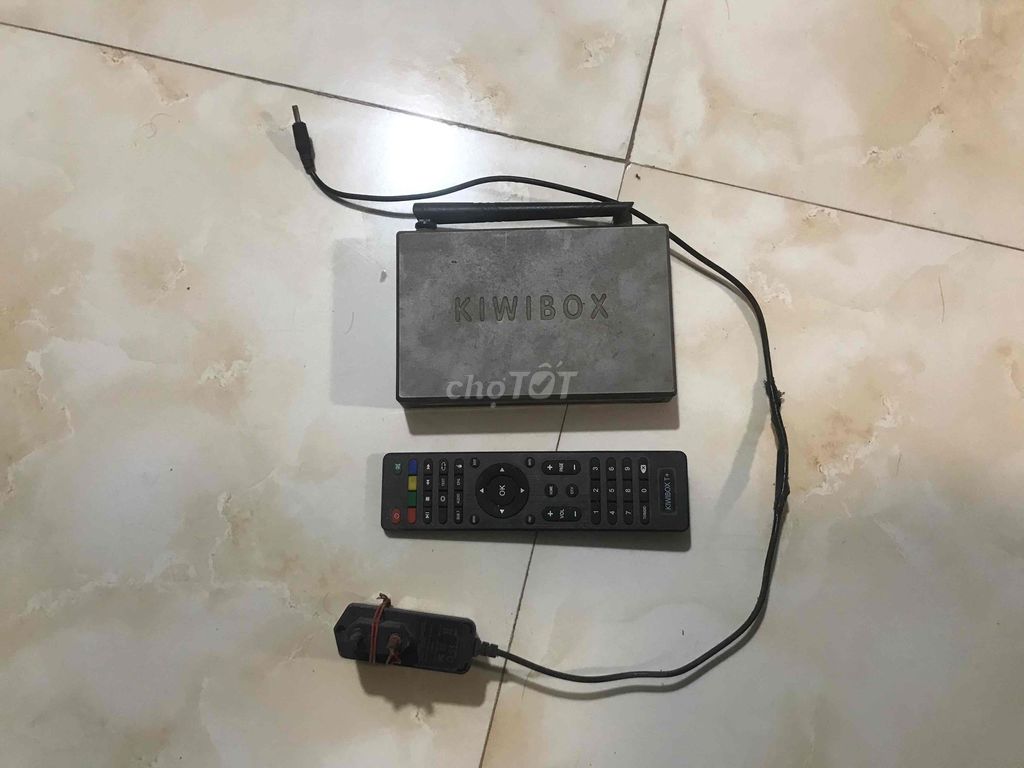 Android TV Box Kiwibox T+. Mua bán Phụ kiện (Màn hình, Chuột...) tại Huyện Tiên Du Bắc Ninh được đăng bởi Anh Tú Nguyễn Trọng hình 1