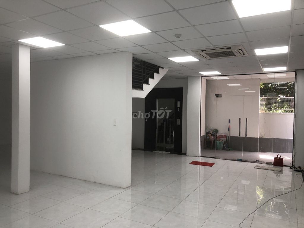 Bán Gấp Tòa Building Nguyễn Văn Trỗi Phú Nhuận 14x15m 5 Tầng 45 Tỷ