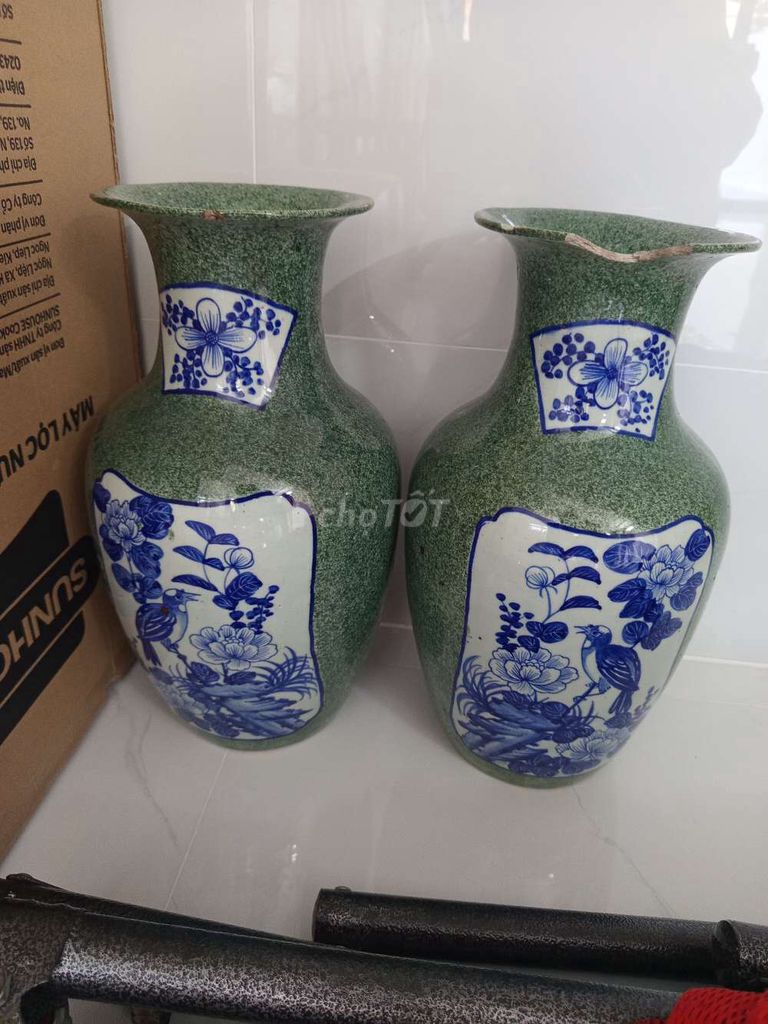 Bình hoa Sứ Xanh Trắng xưa. Mua bán Cây cảnh, đồ trang trí tại Quận Ninh Kiều Cần Thơ được đăng bởi trung hình 1