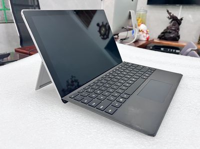 Surface Pro 5 i7 7660U 16G 512G 12.3Inch QHD Touch