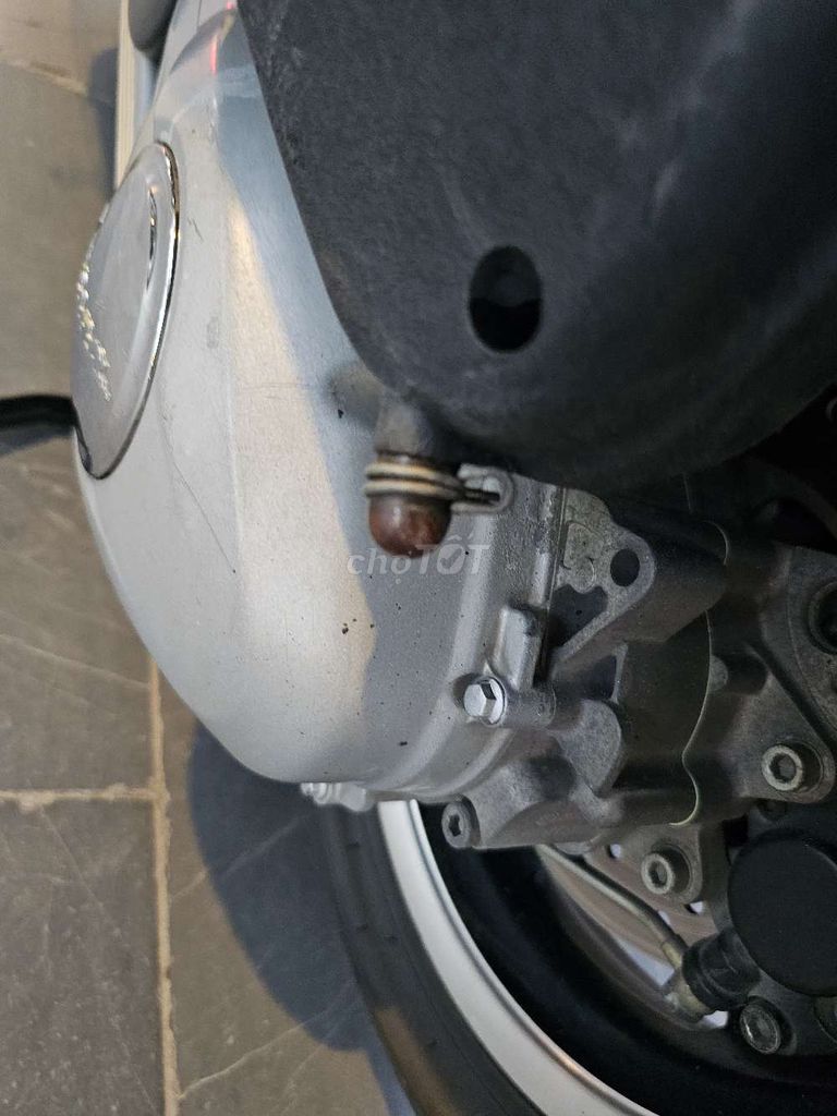 Cực đẹp GTS 125 3vie trắng. Mua bán Xe máy tại Quận Ba Đình Hà Nội được đăng bởi Bách hình 10