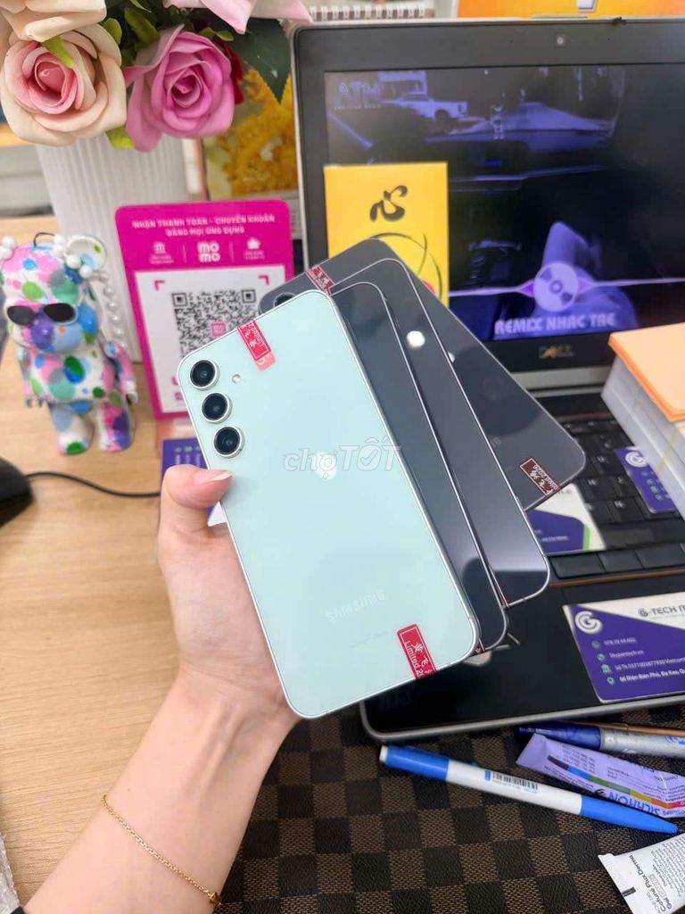 Samsung S23 FE 5G 8GB/128GB Xanh_..đen. Mua bán Điện thoại tại Thành phố Thủ Đức Tp Hồ Chí Minh được đăng bởi Minh phương hình 1