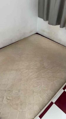 Nệm kích thước 1.8m x 2m, còn tốt, P3, Q8. Mua bán Giường, chăn ga gối nệm tại Quận 7 Tp Hồ Chí Minh được đăng bởi Tuấn Maven