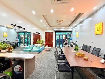 House in Hoàng Mai