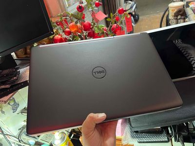 Dell Precision, Core i7, RAM 16GB, SSD 256GB. Mua bán Laptop tại Quận Ninh Kiều Cần Thơ được đăng bởi Nguyễn Nhân Mỹ MỸ MOBILE