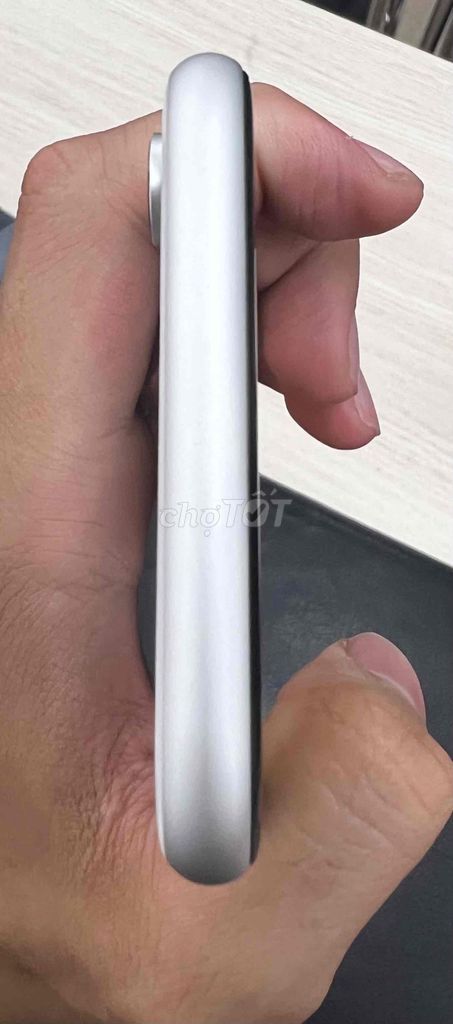 iPhone XR 128GB Trắng Đài Loan Like New. Mua bán Điện thoại tại Quận Cầu Giấy Hà Nội được đăng bởi Auto chốt hình 1