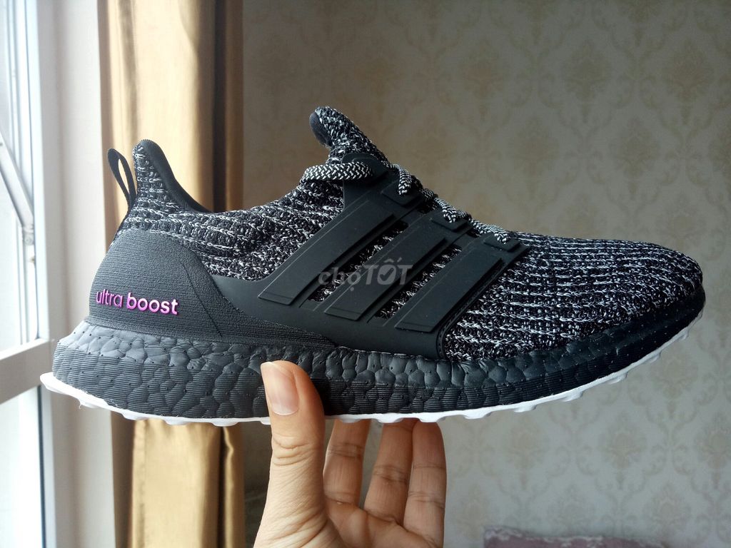 0988392998 - Giày Ultra BOOST Breast Cancer Zebra