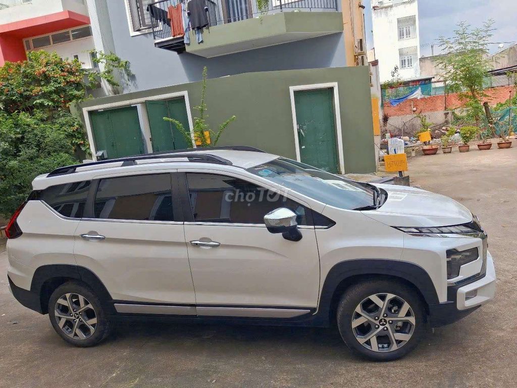 Mitsubishi Xpander Cross 2024 Trắng. Mua bán Ô tô tại Thành phố Thủ Đức Tp Hồ Chí Minh được đăng bởi Ms. Tú hình 4