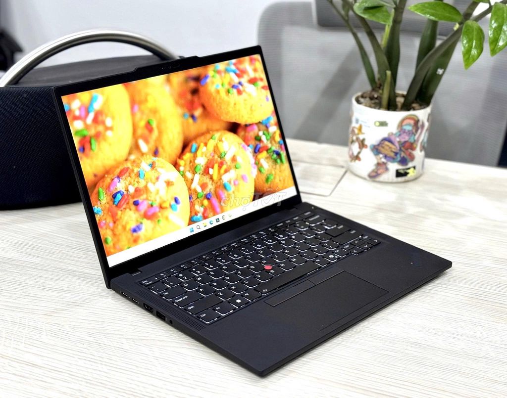 ThinkPad T14 Gen 5: Ultra 7/16GB/512GB Mới Nhất. Mua bán Laptop tại Quận Hải Châu Đà Nẵng được đăng bởi TTCenter 484 NÚI THÀNH hình 1