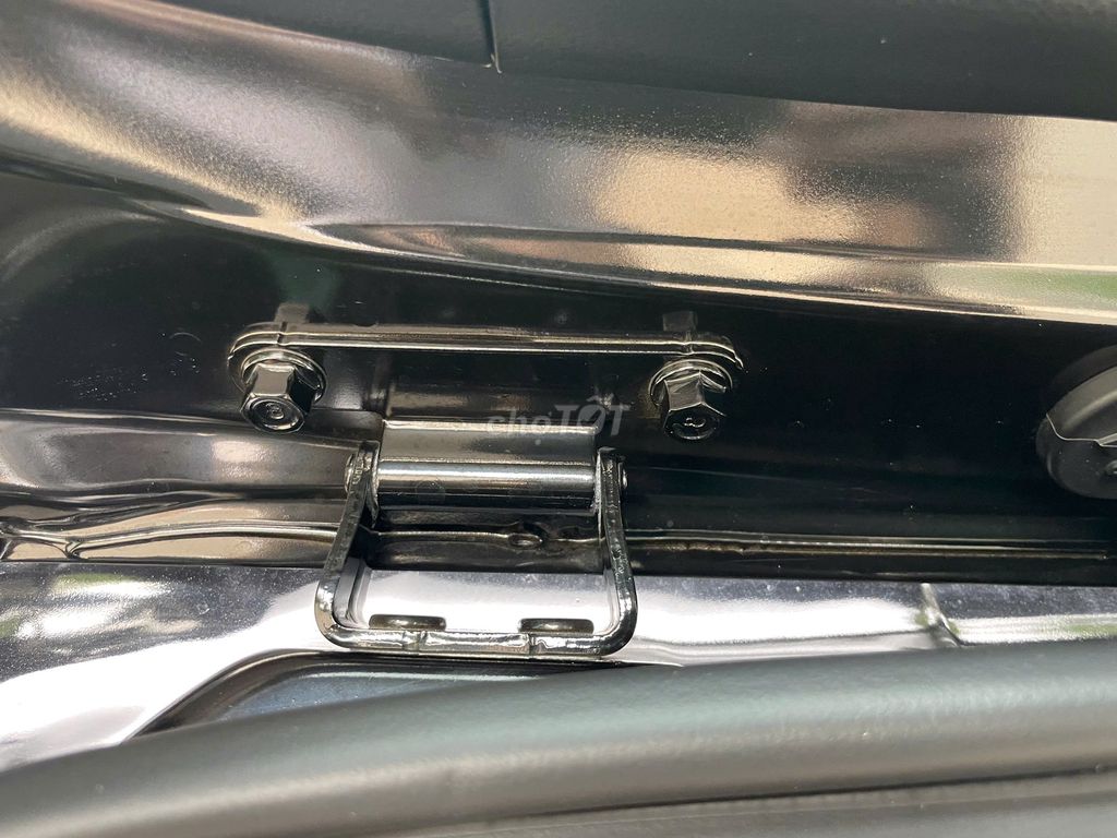 Hyundai Santa Fe 2.2 tiêu chuẩn 2023 - 19000km. Mua bán Ô tô tại Thành phố Dĩ An Bình Dương được đăng bởi Siêu Thị Ô Tô Bình Dương  hình 11