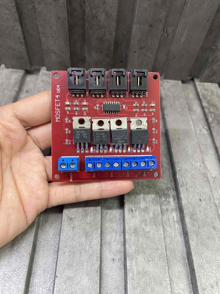 Mạch điều khiển MOSFET4 U04 Linh kiện điện tử. Mua bán Linh kiện (RAM, Card...) tại Huyện Nhà Bè Tp Hồ Chí Minh được đăng bởi Nguyễn thiện thuật hình 1