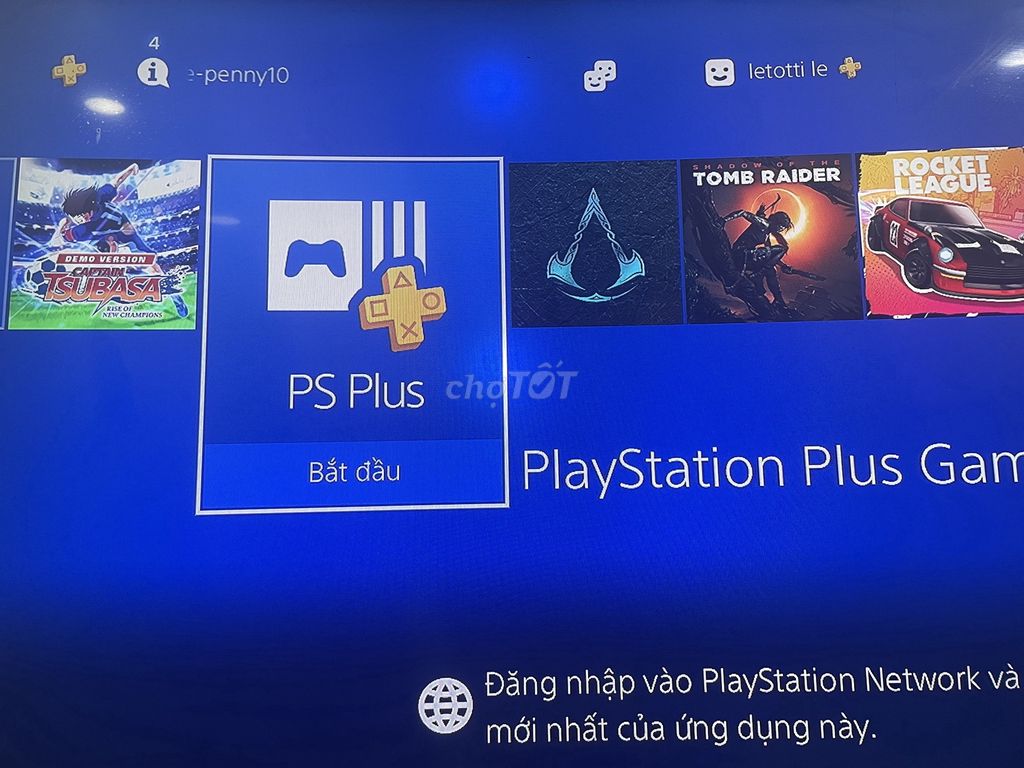 Bán máy PS4 Slim 1 tay + TK PS Plus 700 game