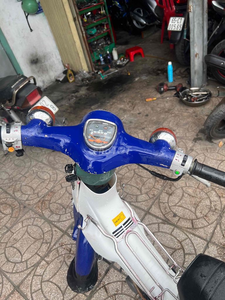 bán cúp 81 -50cc có đề bs 83. Mua bán Xe máy tại Quận Ninh Kiều Cần Thơ được đăng bởi Mười hình 3