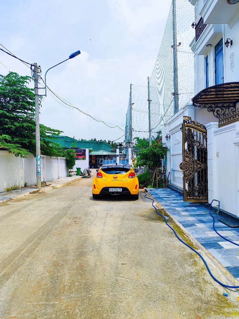 Đất nền 77m2, ô tô, gần Lã Xuân Oai, Tăng Nhơn Phú A, Quận 9