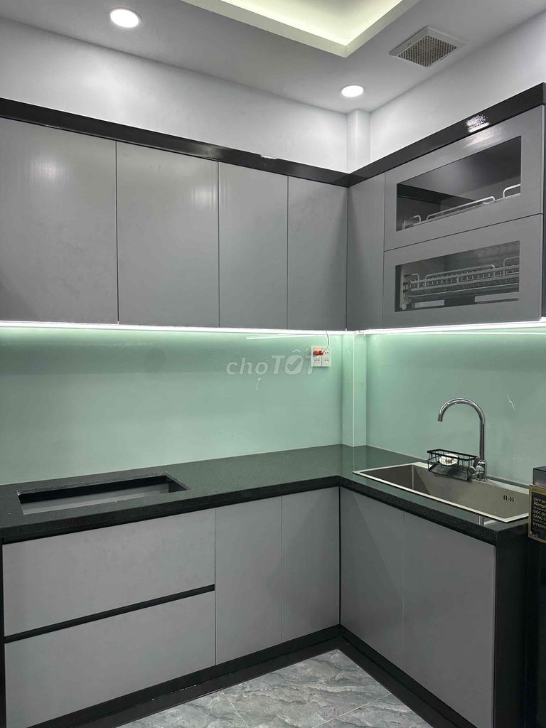 Tủ bếp Nhựa ECOPLAST Xám. Mua bán Tủ, kệ gia đình tại Quận 3 Tp Hồ Chí Minh được đăng bởi Nội Thất Gia Đình hình 1