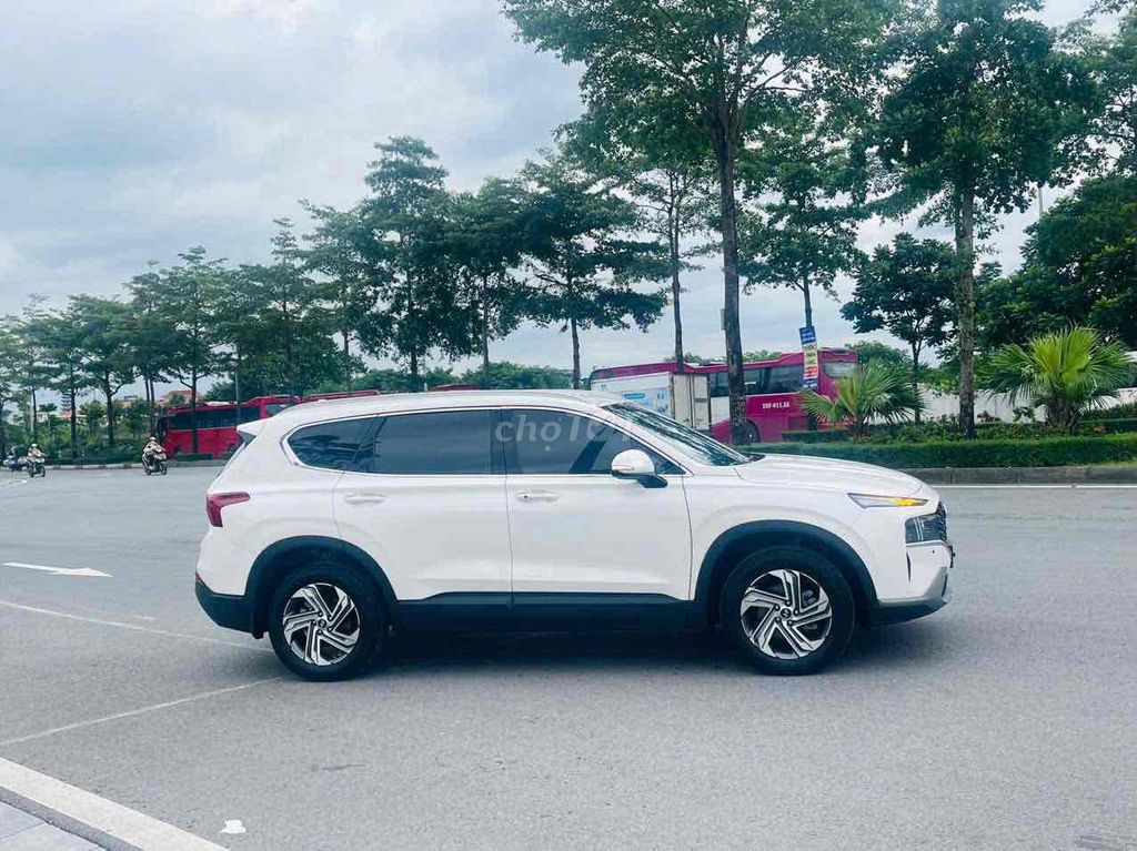 Hyundai Santafe 2024 2.2 tiêu chuẩn 2,3 vạn km!. Mua bán Ô tô tại Quận Hoàng Mai Hà Nội được đăng bởi Dương Xuân Trường hình 3