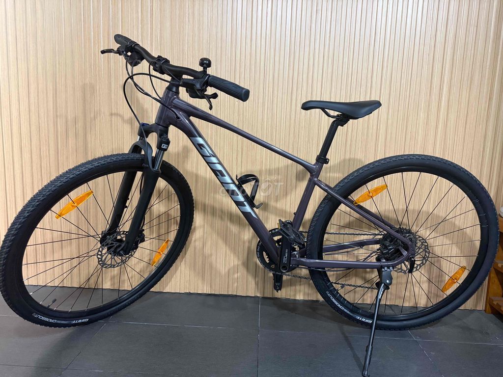 xe đạp thể thao Giant roam 2 disc 2024. Mua bán Xe đạp tại Quận 3 Tp Hồ Chí Minh được đăng bởi Xuân Hồ hình 2