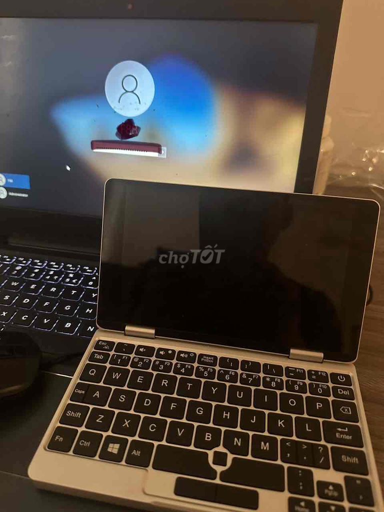 Laptop mini GDP7 , nhỏ gọn diện tích màn hình 7 in