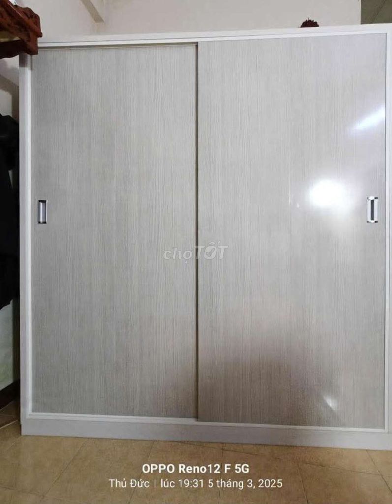 TỦ NHỰA ĐÀI LOAN CỬA LÙA 2 CÁNH MÀU VÂN GỖ SỒI. Mua bán Tủ, kệ gia đình tại Quận 1 Tp Hồ Chí Minh được đăng bởi Tủ nhựa đài loan hoàng quân hình 1