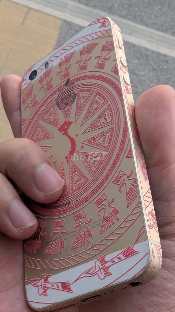 iPhone 5SE 32GB Vàng Nhật Bản. Mua bán Điện thoại tại Huyện Thanh Liêm Hà Nam được đăng bởi Lâm hình 1