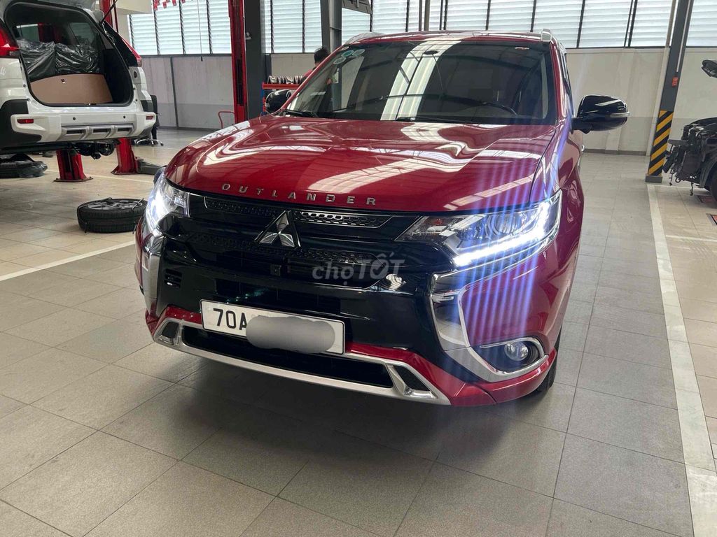 Mitsubishi Outlander 2022 2.0 CVT - 33000 km