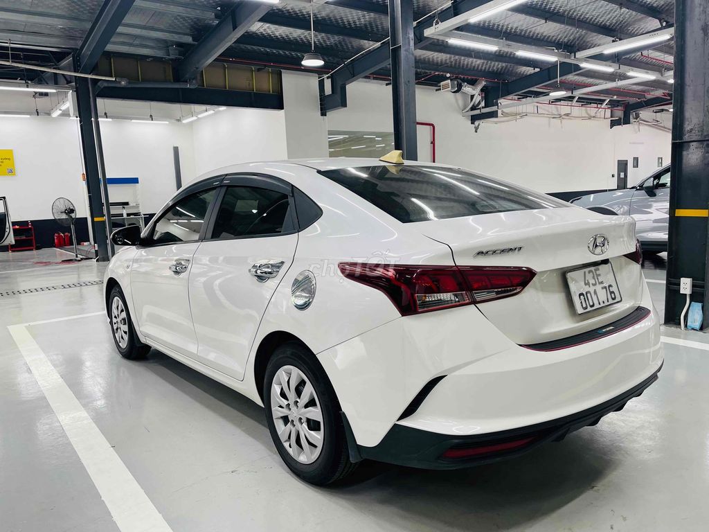 Hyundai Accent 2021 số sàn hỗ trợ vay và giao xe. Mua bán Ô tô tại Quận Cẩm Lệ Đà Nẵng được đăng bởi Tân Carpla chi nhánh Đà Nẵng hình 4