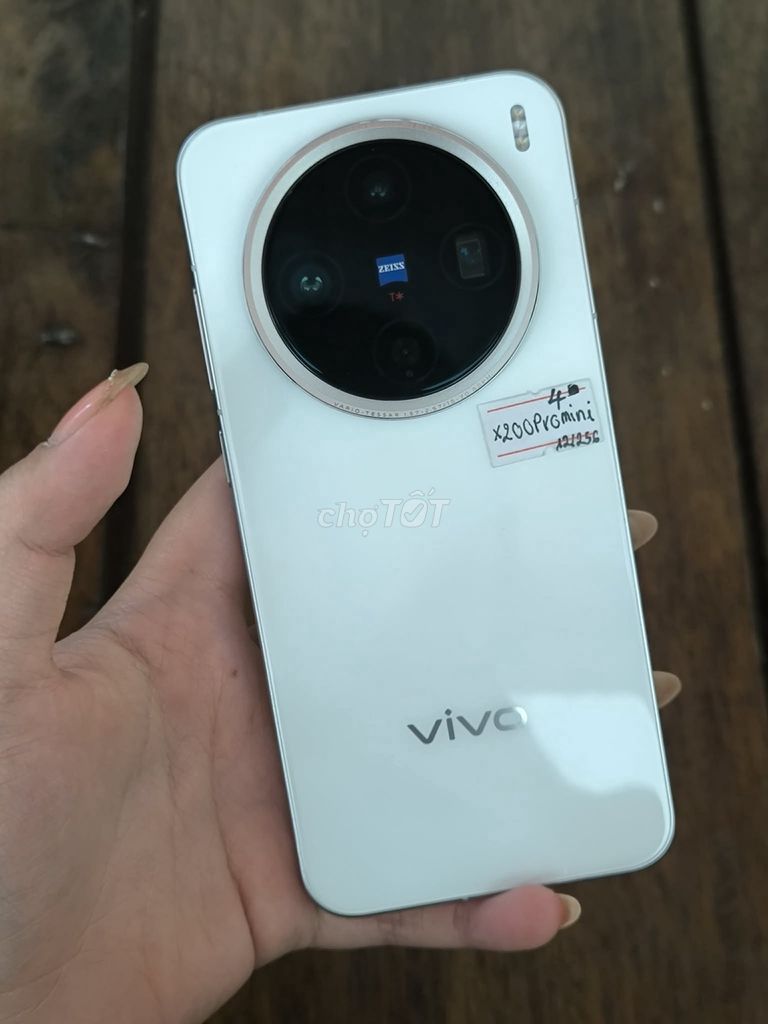 Vivo X200 Pro Mini Trắng. Mua bán Điện thoại tại Huyện Vạn Ninh Khánh Hòa được đăng bởi Văn Chính Vạn Ninh  hình 1