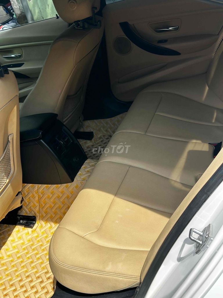 BMW 3 Series 2013 320i - 86000 km. Mua bán Ô tô tại Quận 7 Tp Hồ Chí Minh được đăng bởi Thông Sport  hình 9
