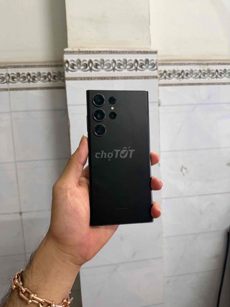 Samsung Galaxy S23 Ultra 256GB Đen Màn sọc. Mua bán Điện thoại tại Quận 12 Tp Hồ Chí Minh được đăng bởi Hoàng Minh Tiến Luxury hình 1