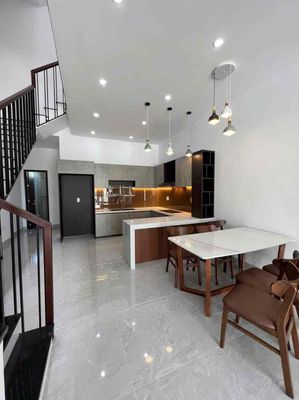 Аренда · 3 комн. · 100 м² · Quận Cẩm Lệ, ул. Trần Kim Xuyến