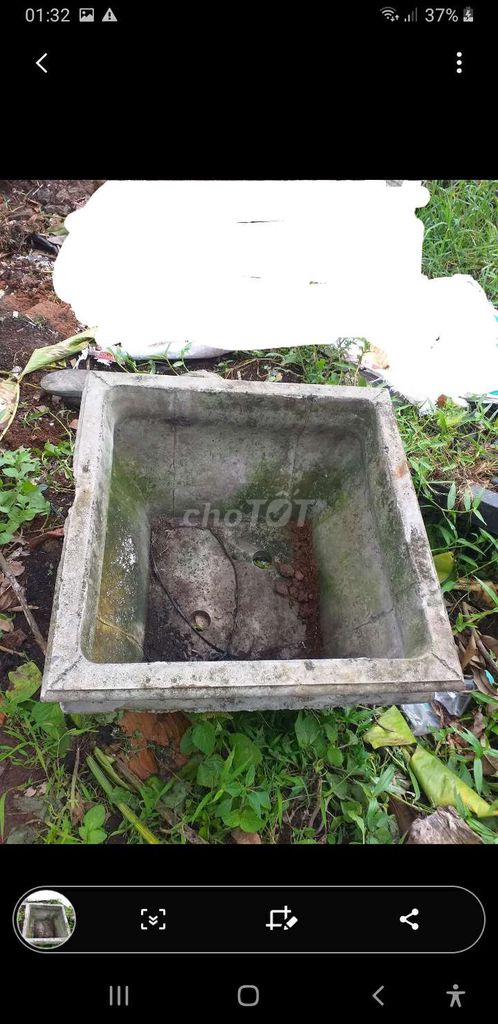 Chậu cây xi măng vuông xám. Mua bán Đồ sưu tầm, đồ cổ tại Thành phố Thủ Đức Tp Hồ Chí Minh được đăng bởi Hoàng hình 1