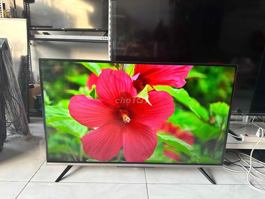 smart tivi TCL 43in 4k giọng nói Bluetooth.