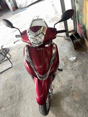 Honda Lead màu Đỏ  bản đặc biệt đèn led
