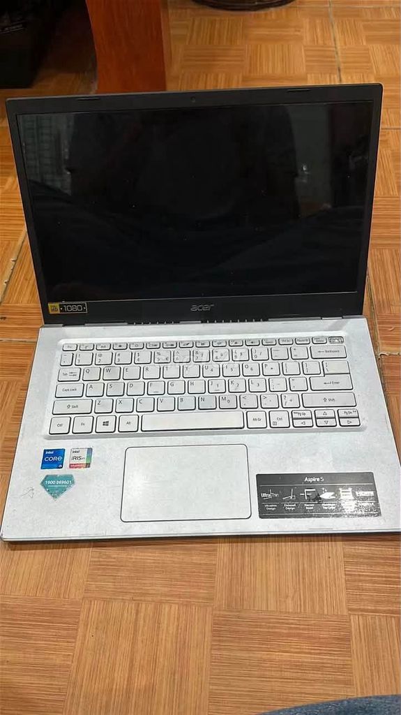 Acer Aspire 5 i5 4GB/1TB Hỏng vỏ sau. Mua bán Laptop tại Quận Ba Đình Hà Nội được đăng bởi Hội Đồ Điện Tử hình 1