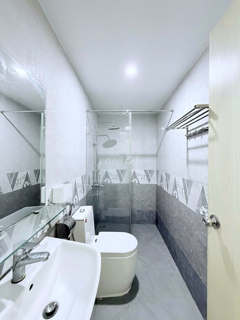 Furnished 1-bedroom apartment in quiet Khuê Mỹ — photo 6