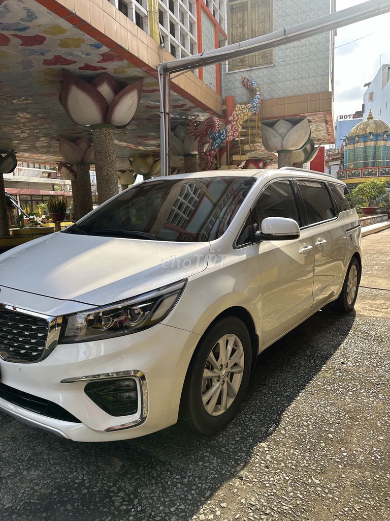 Kiasedona dầu mua 9-2021 chạy 74 ngàn  km zin 100%