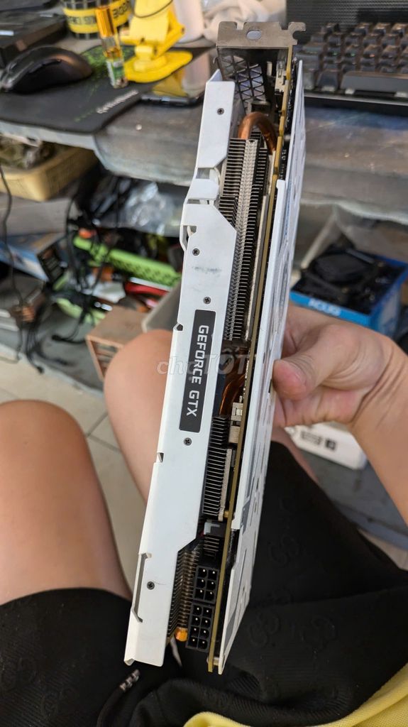 1080ti 11gb đẹp giá 3tr5