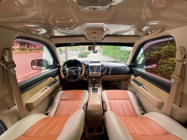FORD EVEREST sản xuất 2011, máy dầu. Mua bán Ô tô tại Quận Tây Hồ Hà Nội được đăng bởi Chú Thành Bộ Đội hình 5