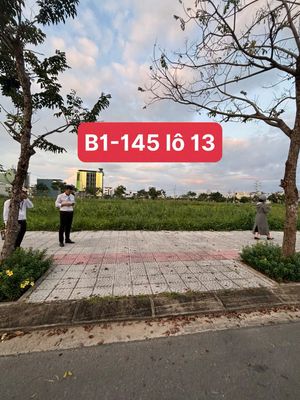 Bán nhanh lô đất đường 10m5 đường Lê Sỹ - hướng Tây nam - Cồn dầu. Mua bán Đất tại Quận Cẩm Lệ Đà Nẵng được đăng bởi Phan Thị Hạnh