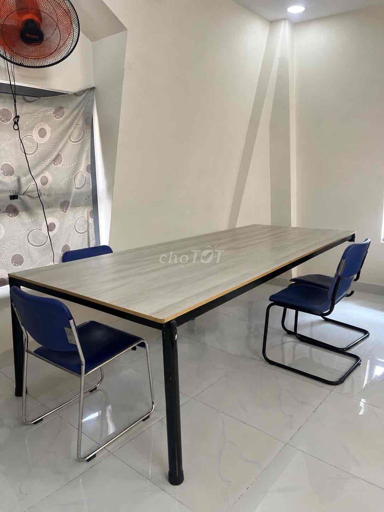 Thanh lý nội thất: bàn văn phòng, bàn học, bồn rửa. Mua bán Bàn ghế tại Quận 12 Tp Hồ Chí Minh được đăng bởi Thu Hiền Nguyễn Thị hình 1