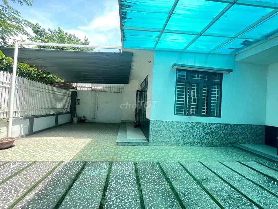 CHO THUÊ VILLA SÂN VƯỜN 4PN KHU SƠN TRÀ