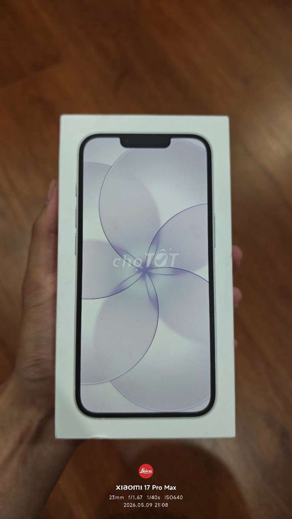 Apple iPhone 17E 256GB Trắng FPT Mới. Mua bán Điện thoại tại Thành phố Thuận An Bình Dương được đăng bởi Oi Tuong hình 1