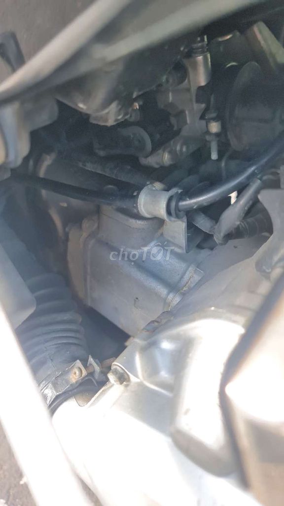 Honda Air Blade 2012 FI Đen Vàng đồng. Mua bán Xe máy tại Quận 11 Tp Hồ Chí Minh được đăng bởi CỬA HÀNG XE MÁY LONG HỔ hình 6