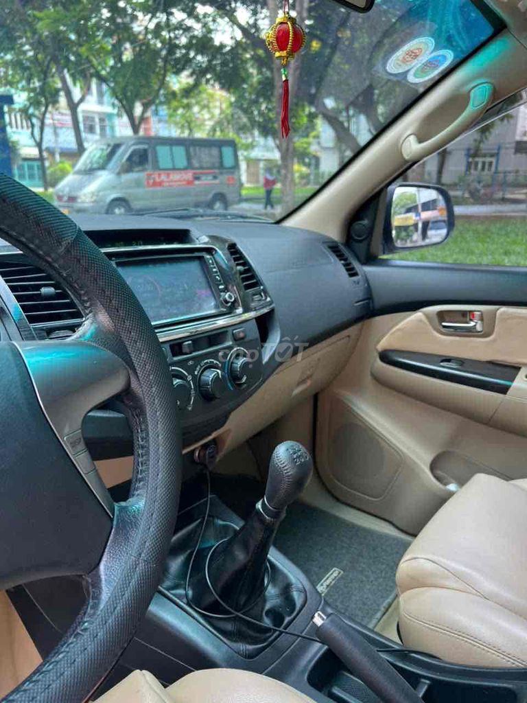 Toyota Fortuner 2016 - 115000 km. Mua bán Ô tô tại Quận Bình Tân Tp Hồ Chí Minh được đăng bởi Uong Thong hình 5