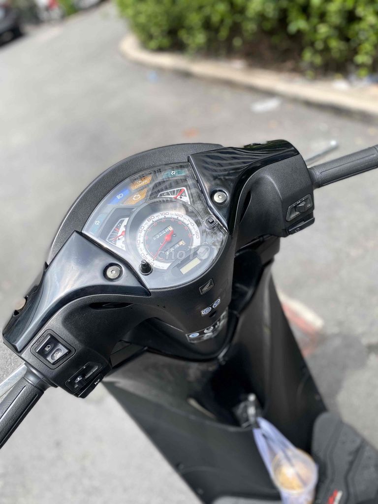 SH 150i nhập ý 2009 . Bstp đẹp chính chính chủ