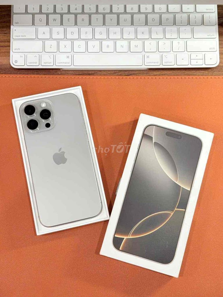 Iphone 16 Pro Max 256Gb Fullbox 99% BH Apple 2026. Mua bán Điện thoại tại Quận Hà Đông Hà Nội được đăng bởi iStock Hà Nội Zin Đẹp Chất hình 1