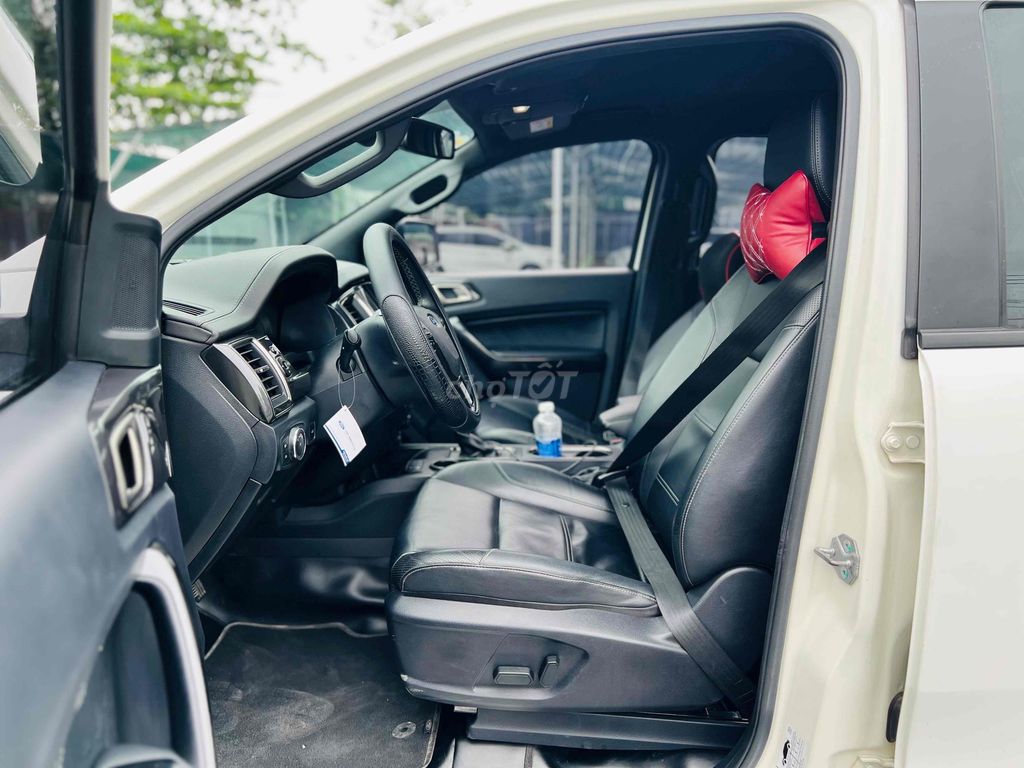 GĐ BÁN ĐỔI XE, EVEREST TITANIUM 1 CẦU 2019. Mua bán Ô tô tại Thành phố Thủ Đức Tp Hồ Chí Minh được đăng bởi Phước An hình 8